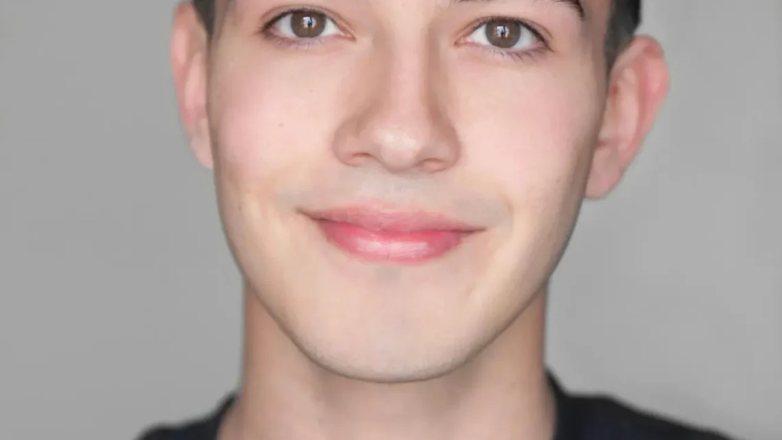 Age & Career Of Nicolas Bechtel