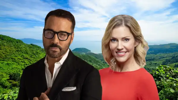 Primitive War: Tricia Helfer & Jeremy Piven Join Dinosaurs in Vietnam War Horror Movie