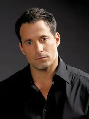 Biography & Career Of Johnny Messner