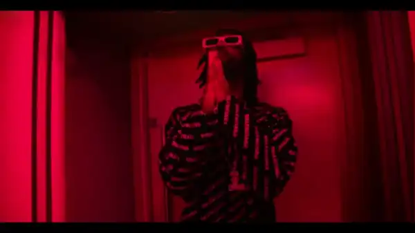 Juicy J - Mind Yo Business ft. La Chat (Video)