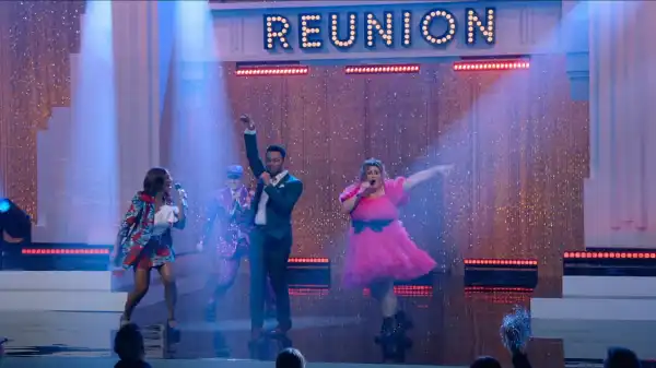 Original High School Musical Stars Reunite in Season 4 Clip