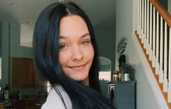 Biography & Career Of Emma Marie