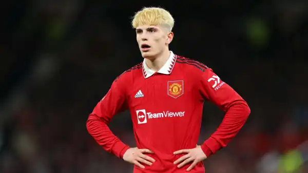 Erik ten Hag provides Alejandro Garnacho injury update