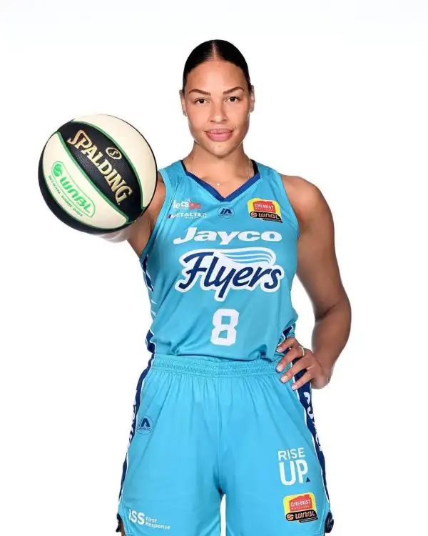 Age & Net Worth Of Liz Cambage