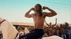 Lil Kesh ft. Zinoleesky – Don’t Call Me (Video)