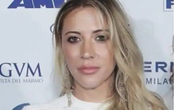 Biography & Net Worth Of Aimee Preston