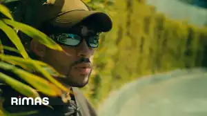 Bad Bunny - Yonaguni (Video)