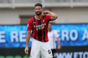 Ex-Arsenal star Olivier Giroud loses £400k to robbers in US