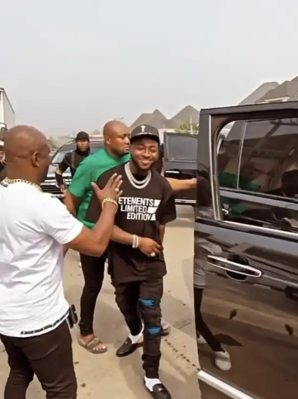 Moment Davido Stormed Cubana Chiefpriest’s New Club In Owerri With His Entourage (Video)