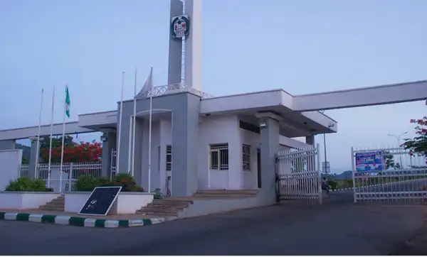 UNIABUJA rusticates students for criticising fee hike