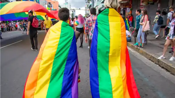 Costa Rica legalizes same-sex marriage