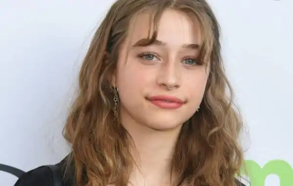 Net Worth Of Odessa A’zion