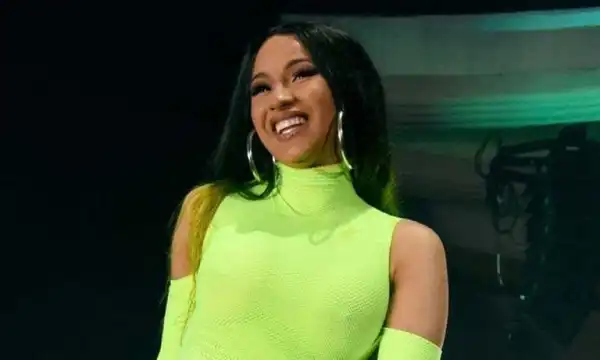 “I want to go back to Nigeria so bad”, US Rapper Cardi B