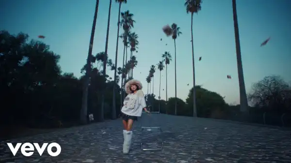 Becky G - OTRO CAPÍTULO (Video)