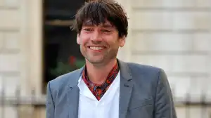 Biography & Career Of Alex James