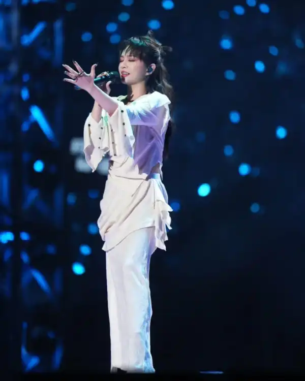 Career & Net Worth Of Faye