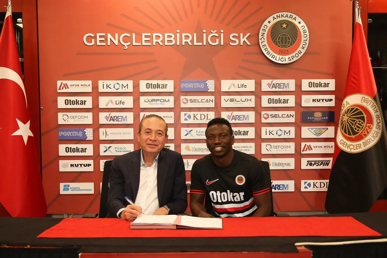 Transfer: Etebo joins Turkish club, Genclerbirligi on two-year contract