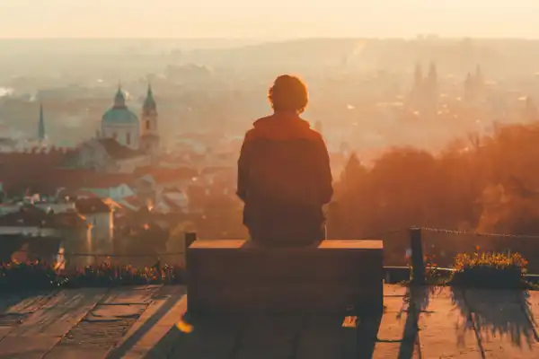10 Reasons Why You Should Avoid Negative People