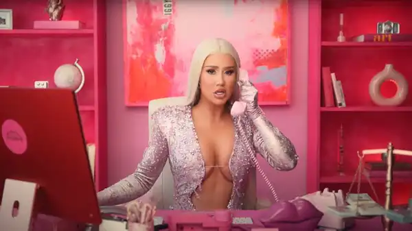 Iggy Azalea - Money Come [Video]