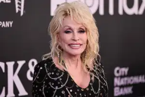 Dolly Parton Issues Statement Following Husband Carl Dean’s Death