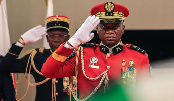 Gabon coup leader sworn in as interim president