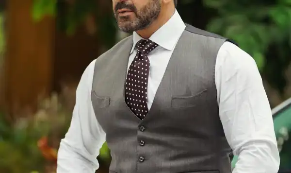 Net Worth Of Nawab Shah