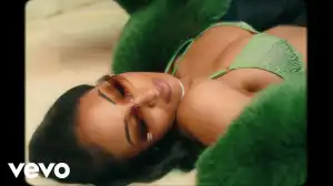 Shenseea - R U That ft. 21 Savage (Video)