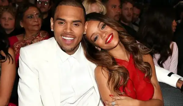 Rihanna Tells Oprah Winfrey She Still Loves Chris Brown And They Are Friends Again