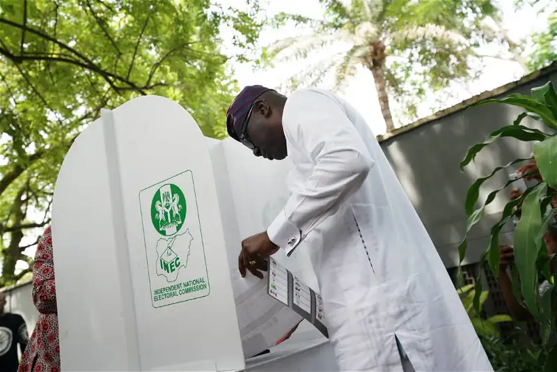 Sanwo-Olu votes, commends voters turn-out