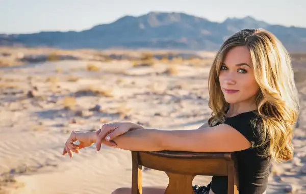Net Worth Of Sanni McCandless