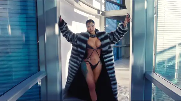 Cardi B - Like What (Freestyle) [Video]