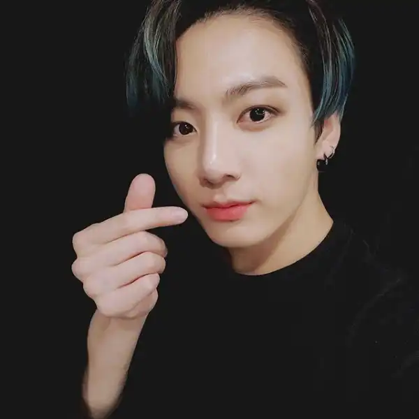 BTS Jungkook – 10000 Hours