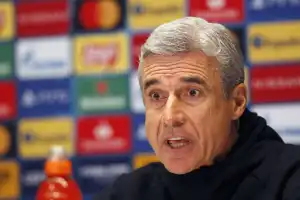 Luis Castro slams Erik ten Hag over treatment of Cristiano Ronaldo