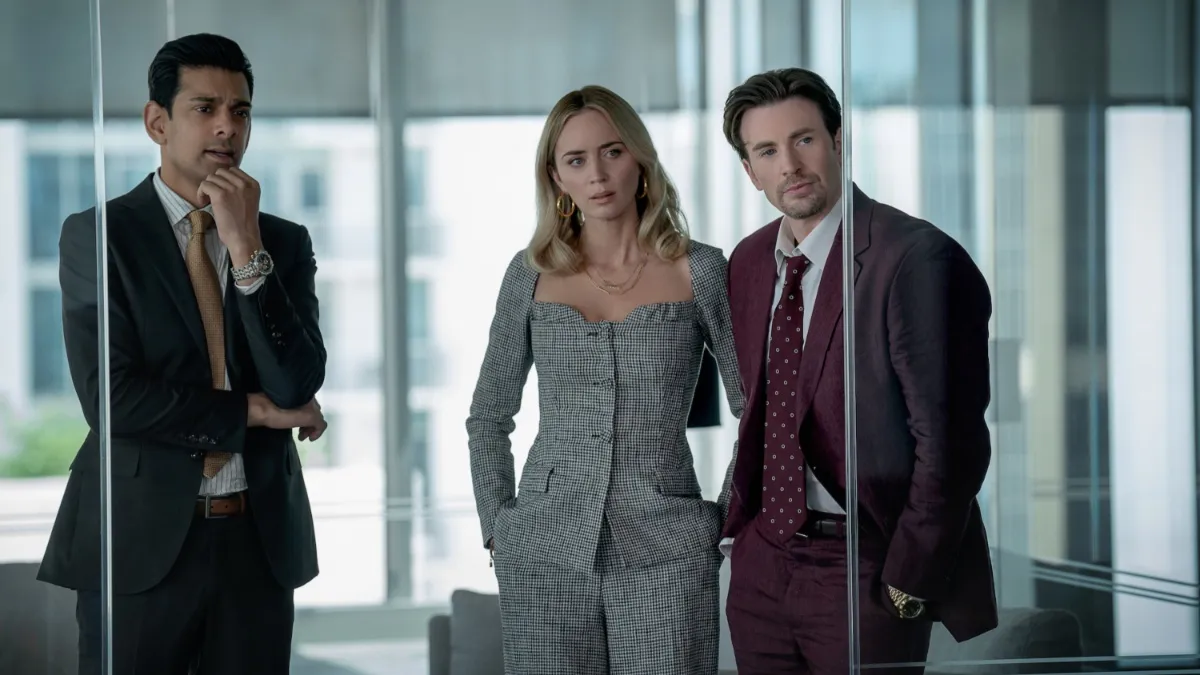 Pain Hustlers Photos Reveal Emily Blunt & Chris Evans in Netflix Drama