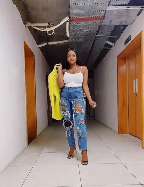 Why You Shouldn’t Get In A ‘Word Exchange’ With A Nigerian – Simi Warns Ghanaians, Others (Video)