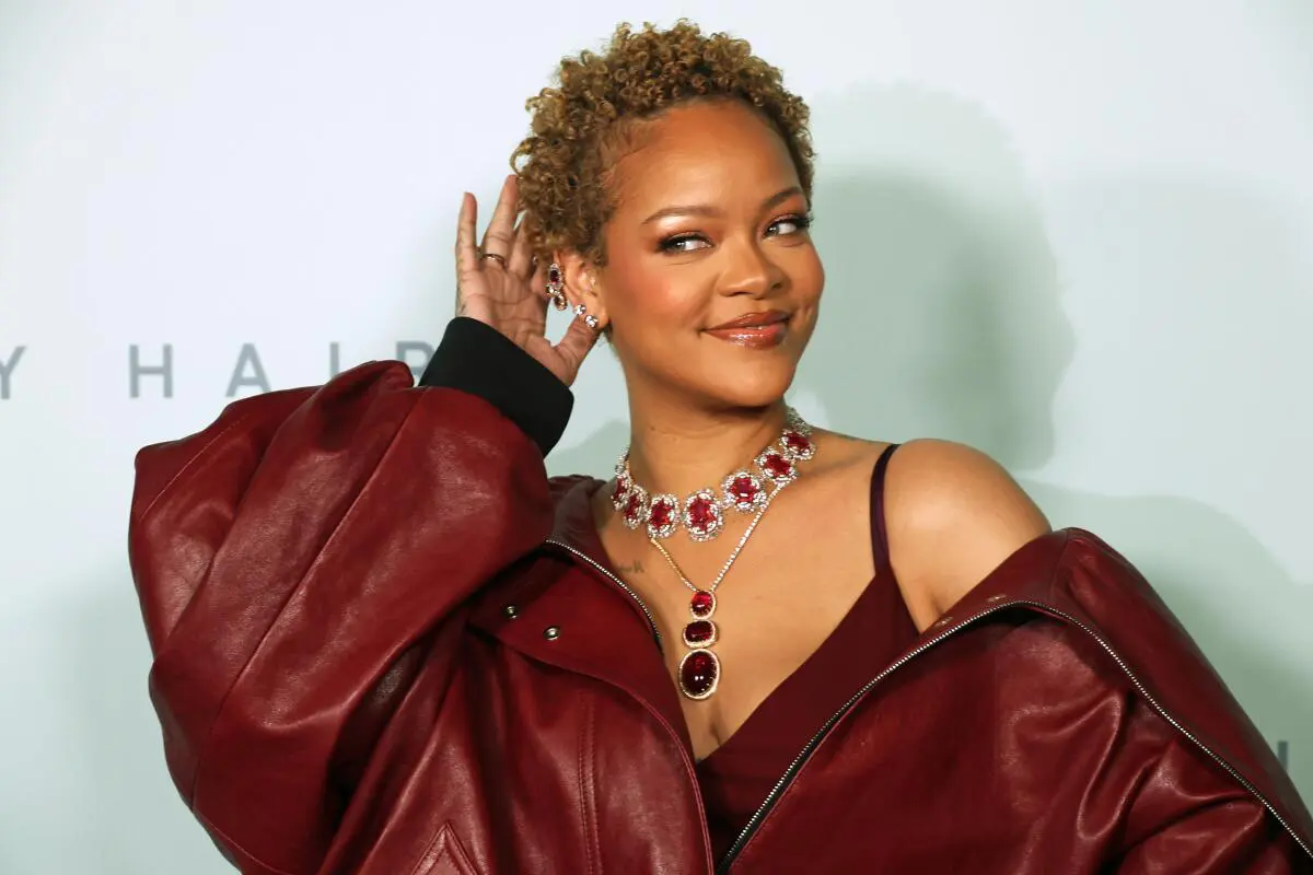 ‘I stopped clubbing in my mid 20s’ – Rihanna