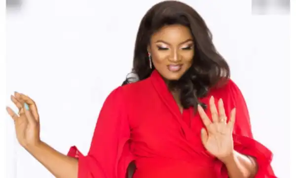 ‘I am off to party, i can’t come and kill myself’ – Actress, Omotola Jalade threatens