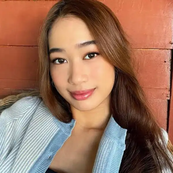Biography & Career of Arena Wan