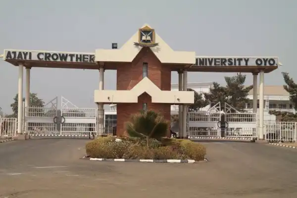 Take advantage of grants, VC urges scholars