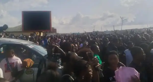 Mohbad: Osun youths hold candlelight procession, Oluwo appeals for calm