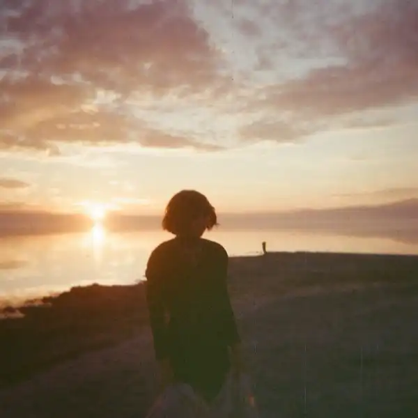 Ella Vos – Mistakes, they catch up