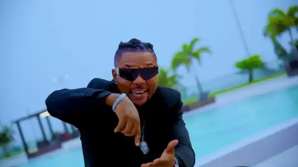 Oritse Femi - Breakfast (Official Video)