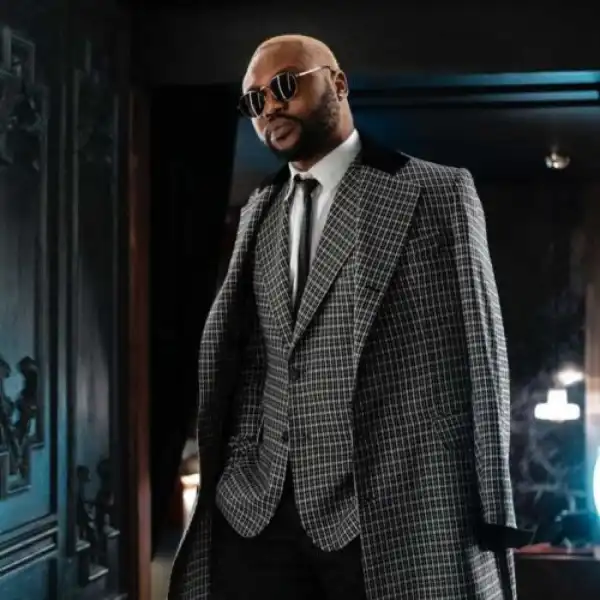 Sizwe Alakine – Thel’induku ft. Visca
