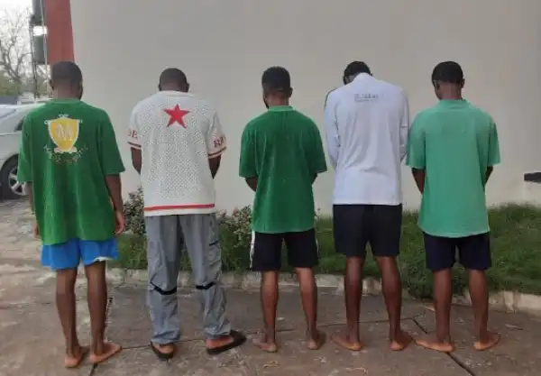 EFCC Arrests 5 Suspected Internet Fraudsters In Makurdi