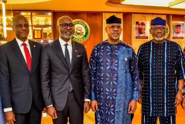 Access Bank applauds Ogun’s investor-friendly policies, backs airport vision