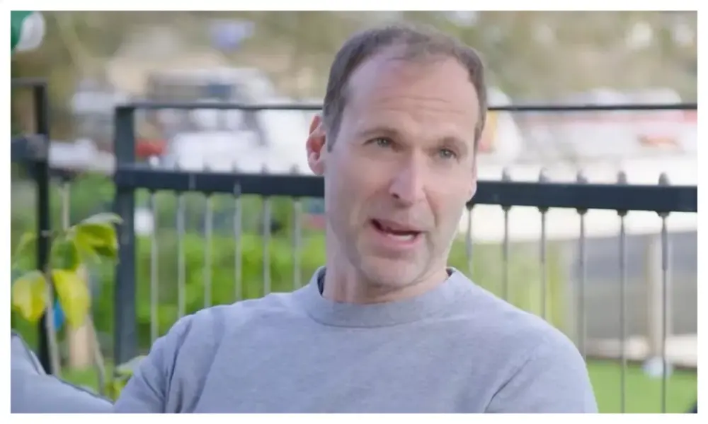 He’s everywhere, gave me nightmare – Petr Cech names toughest player he ever faced