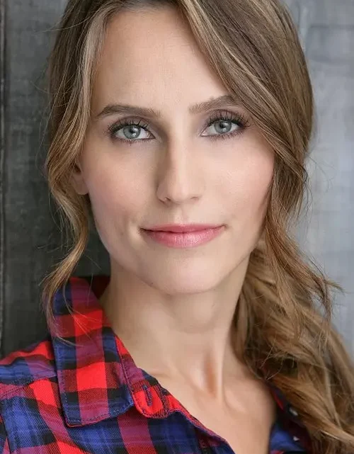 Age & Career Of Danielle Demski