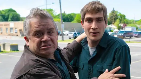 I Love My Dad Trailer Shows a Case of Catfishing Gone Too Far