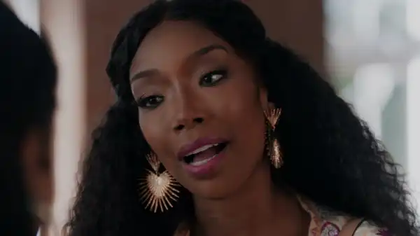 Queens Cast, Eve, Brandy, Naturi Naughton, Nadine Velazquez - Girls Gonna Run That (Video)