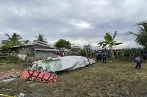 Plane crash kills US service member, three contractors in Philippines